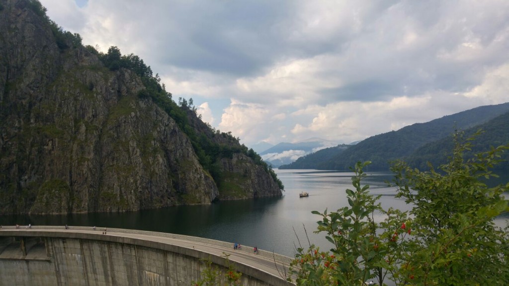 Obiective turistice Transfagarsan- Barajul Vidraru